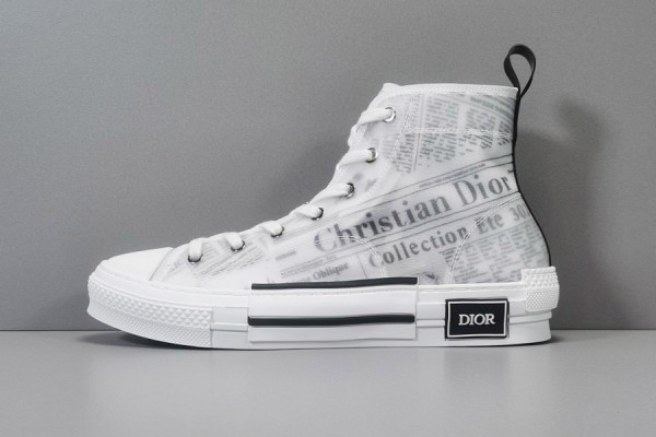 Dior B23 High Top Daniel Arsham Newspaper 3SH118YUO_H069