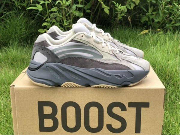 Adidas Yeezy Boost 700 V2 "Tephra" FU7914