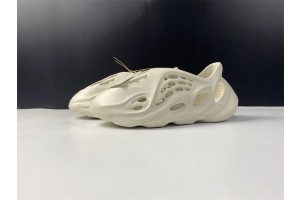 Yeezy Foam Runner Slide Sandal G55486