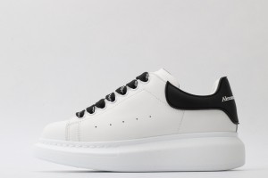 Alexander McQueen Oversized Sneaker White Black